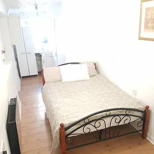 Hibbert Homestay Luton (Bedfordshire)